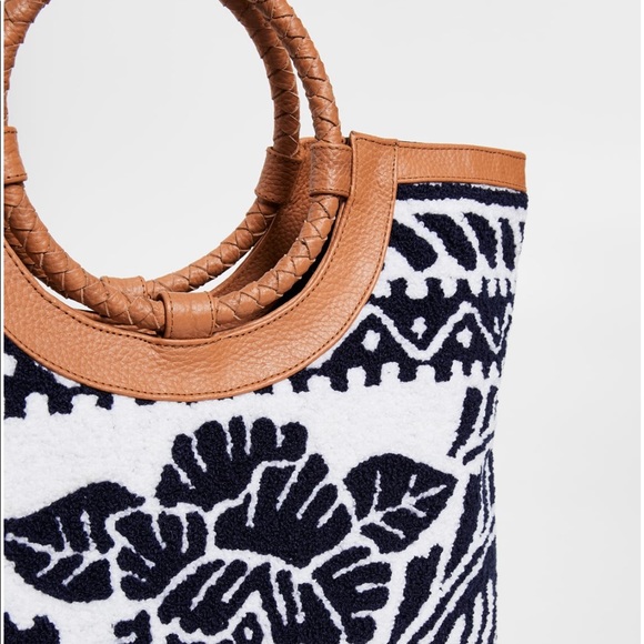 🌟Last Chance🌟Cleobella Boho Brooklyn Large Tote - Picture 6 of 10